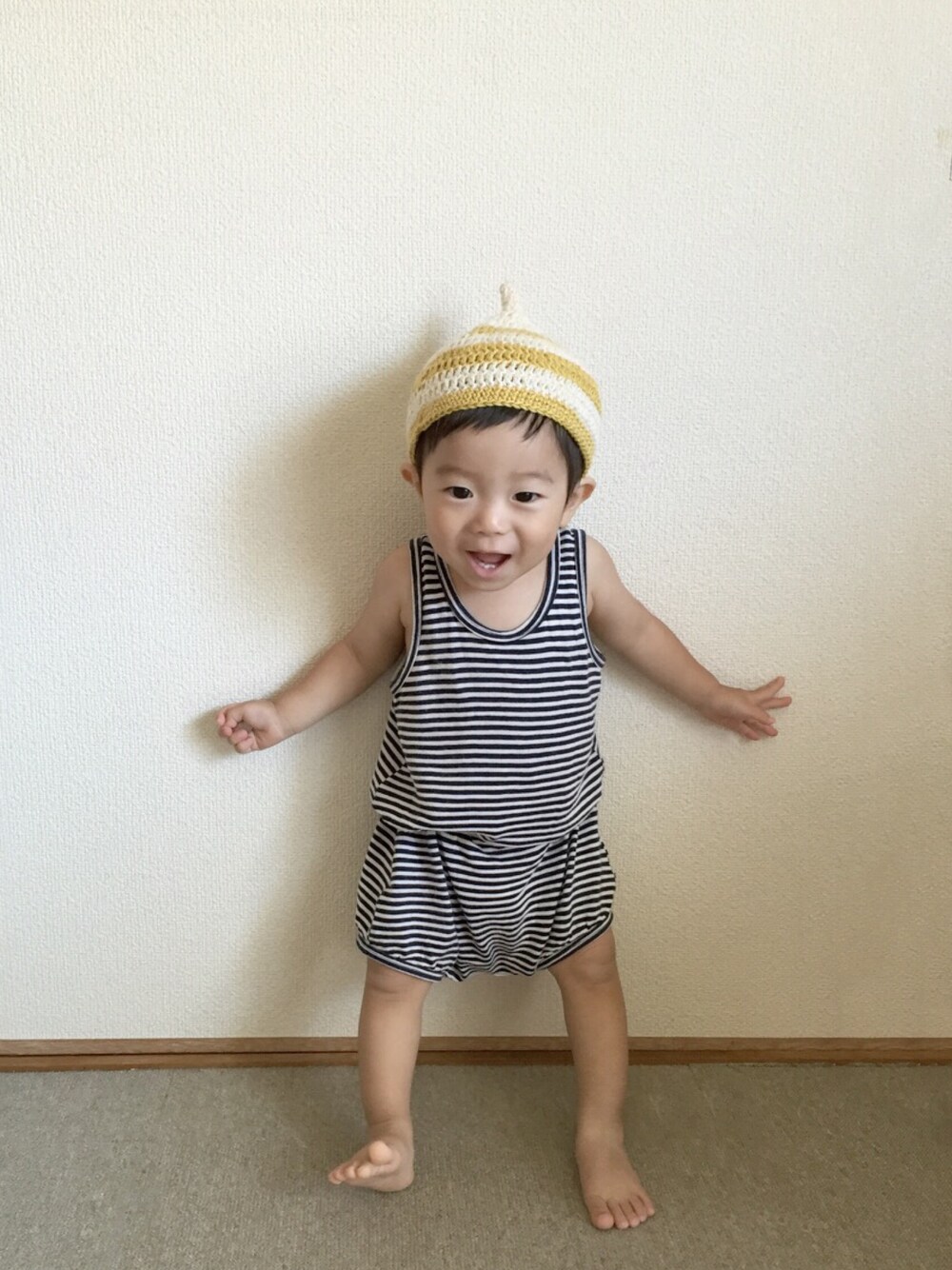「1歳、ボーダー、小人帽、どんぐり帽、ハンドメイド、シンプルコーデ、男の子」｜「American Apparelのアイテム（つなぎ/オールインワン、その他）」を使った、clara◡̈⃝*さん（キッズ・80cm）の夏コーディネートの1枚目の写真