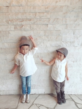 「アイテム（ブーツ、シルバー系）」を使った、KONBUさん（キッズ・100cm）の秋コーディネート