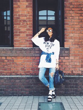 「MOUSSY（マウジー）のアイテム（デニムパンツ、ブルー系）」を使った、_sさん（レディース・163cm）の春コーディネート