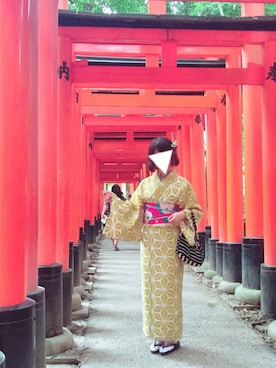 「レンタルきもののアイテム（浴衣、イエロー系）」を使った、minaさん（レディース・165cm）の秋コーディネート