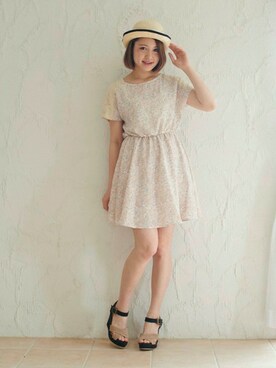 野口慈子さんのコーディネート