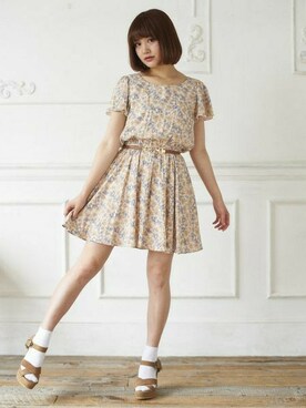 野口慈子さんのコーディネート