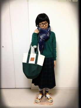 「COSMIC WONDER Light Source（コズミックワンダーライトソース）のアイテム（バッグ）」を使った、yuka oさん（レディース・151cm）の秋コーディネート