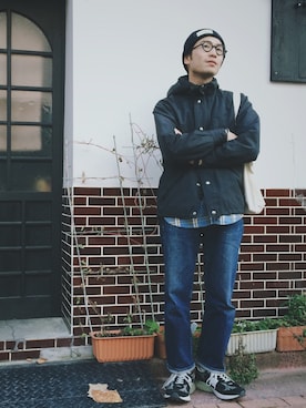「NEWBALANCE」｜「アイテム（マウンテンパーカー）」を使った、HiRo.さん（メンズ・161cm）の秋コーディネート