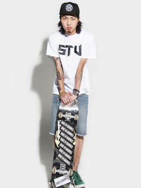 스탠다드커브さんのコーディネート