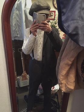 「H&M DIVIDED（エイチアンドエム　ディヴァイデッド）のアイテム（トレンチコート）」を使った、石坂 佳祐さん（メンズ・172cm）の冬コーディネート