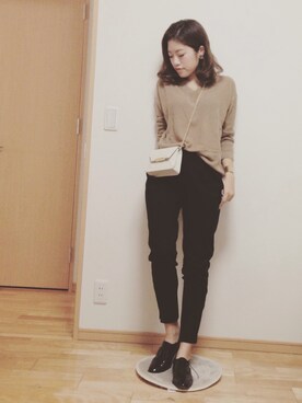 「カシミヤ」｜「アイテム（その他シューズ）」を使った、kasumi さん（レディース・163cm）の秋コーディネート