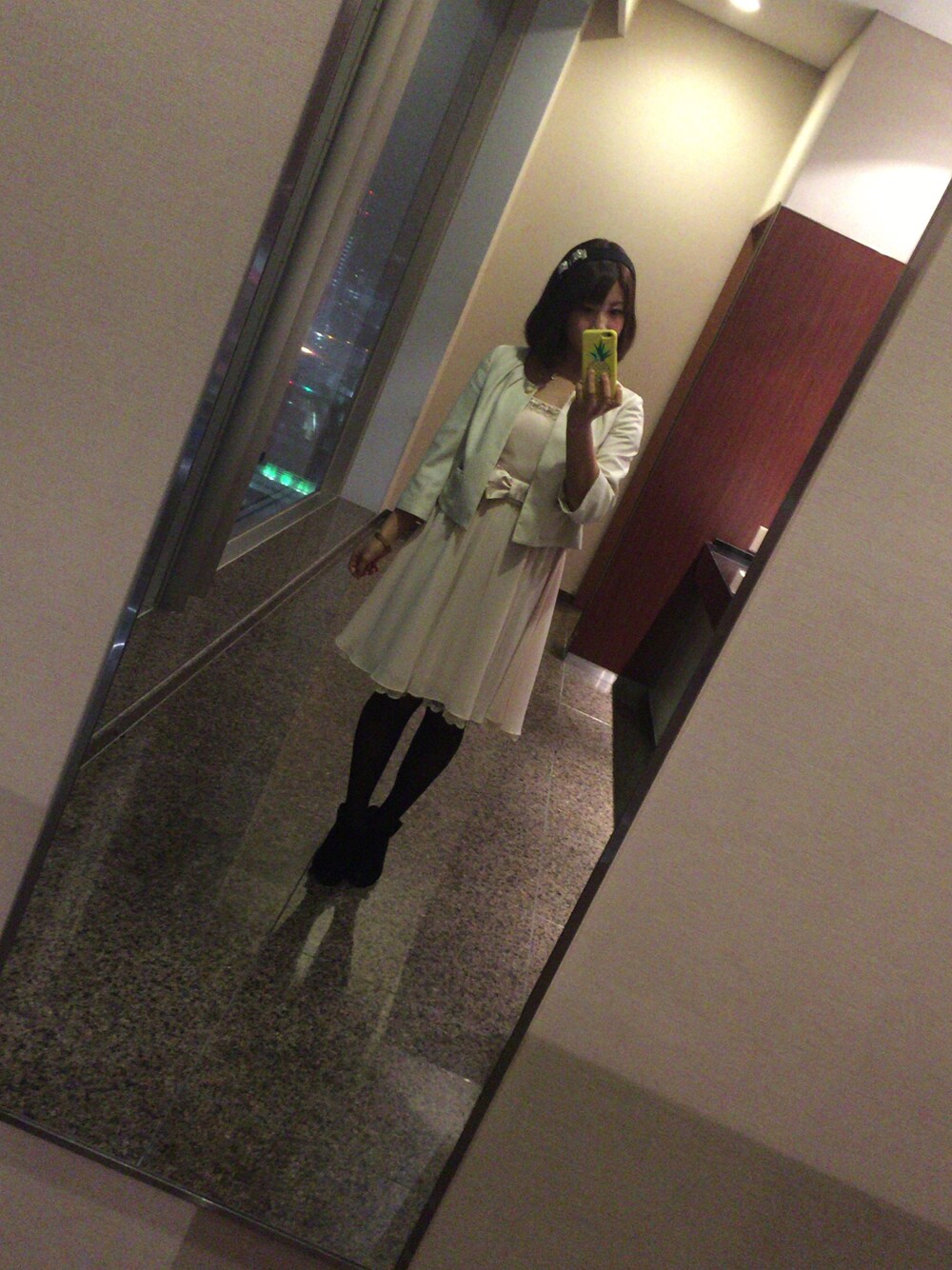 「ワンピース、パーティースタイル、デート、お嬢様風、OL、おしゃれ、春コーデ、ホテル、ディナー」｜「LAISSE PASSEのアイテム（ドレス、ピンク系）」を使った、ちゃんまこさん（レディース・156cm）の春コーディネートの1枚目の写真