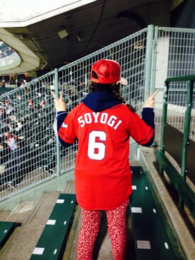 「ユニホーム（Tシャツ/カットソー、レッド系）」を使った、ぱるさん（レディース・152cm）の春コーディネート