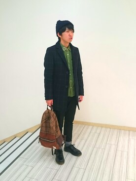 「ウィンドウペン」｜「アイテム（チェスターコート）」を使った、めそさん（メンズ・168cm）の冬コーディネート