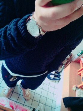 「UNIQLO（ユニクロ）のアイテム（ニット/セーター、ブルー系）」を使った、シマさん（メンズ・151cm）の冬コーディネート