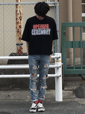 「OPENING CEREMONY（オープニングセレモニー）のアイテム（Tシャツ/カットソー）」を使った、ΤΟΤΔ。さん（メンズ・165cm）の春コーディネート