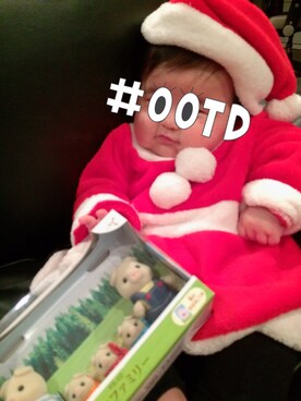 「SANTACROCE（サンタクロース）のアイテム」を使った、SuzuMinaさん（キッズ・70cm）の冬コーディネート