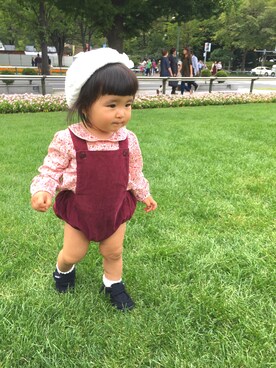 「H&M（エイチ・アンド・エム）のアイテム（ハンチング/ベレー帽）」を使った、SuzuMinaさん（キッズ・70cm）の秋コーディネート