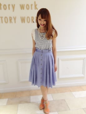 「laboratory work（ラボラトリーワーク）のベルトデザインスカート（スカート、ブルー系）」を使った、saori.mさん（レディース・158cm）の夏コーディネート