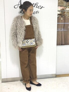 itsuko nishida使用「Another Edition（コーデュロイオーバーオール/ AEBC CORD OVERALL）」的時尚穿搭