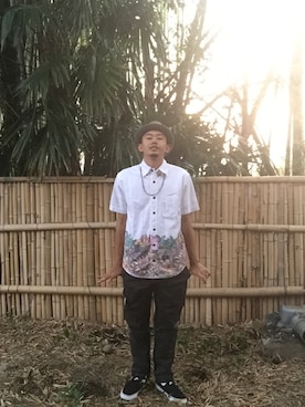 「Back Channel（バックチャンネル）のアイテム（アクセサリー）」を使った、RYOSUKEさん（メンズ・170cm）の夏コーディネート