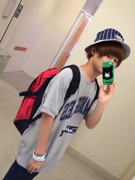 「no brand（ノーブランド）のアイテム（スウェット、グレー系）」を使った、まきまきさん（メンズ・166cm）の夏コーディネート