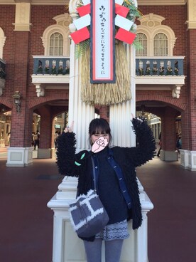 「ディズニー」｜「アイテム（ノーカラージャケット）」を使った、aiuericaxxさん（レディース・160cm）の冬コーディネート