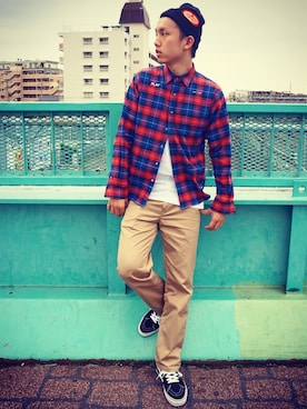 「SWAGGER（スワッガー）のアイテム（チノパンツ）」を使った、ryow01さん（メンズ・189cm）の春コーディネート
