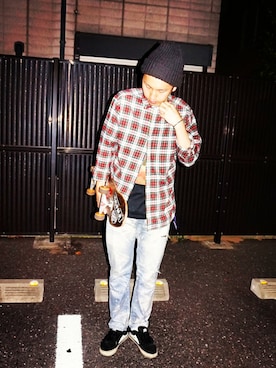 「SWAGGER（スワッガー）のアイテム（チノパンツ）」を使った、ryow01さん（メンズ・189cm）の春コーディネート
