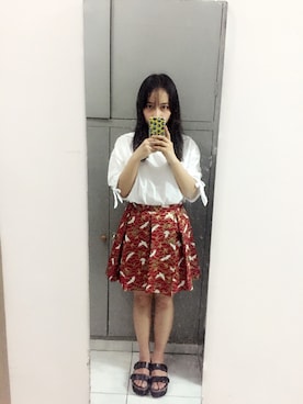 「PULL&BEAR（プルアンドベア）のアイテム（サンダル）」を使った、DING WEIYIさん（レディース・160cm）の秋コーディネート