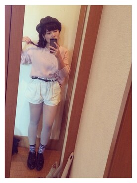 「アイテム（ニット/セーター、ピンク系）」を使った、moedaさん（151cm）の春コーディネート