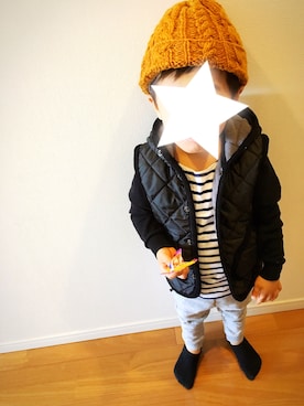 「URBAN RESEARCH DOORS（アーバンリサーチドアーズ）のアイテム（ニットキャップ/ビーニー、イエロー系）」を使った、♡hachi♡さん（キッズ・110cm）の秋コーディネート