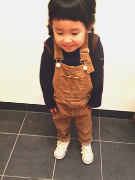 「GLOBAL WORK（グローバルワーク）のアイテム（オールインワン・サロペット）」を使った、R kichiさん（キッズ・90cm）の秋コーディネート