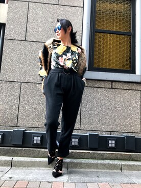 「ペーパーバッグ」｜「アイテム（アナログ腕時計）」を使った、moroさん（レディース・164cm）の秋コーディネート