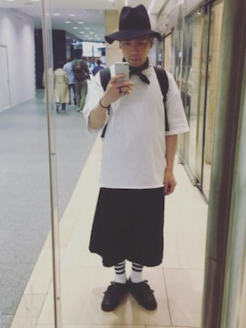 「WEGO（ウィゴー）のアイテム（Tシャツ/カットソー、ホワイト系）」を使った、岩佐哲也さん（メンズ・176cm）の夏コーディネート