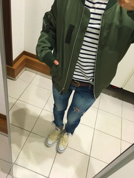 「Ungrid（アングリッド）のフレイドヘムストスリ（デニムパンツ）」を使った、Nobue Akamaさん（レディース・153cm）の冬コーディネート