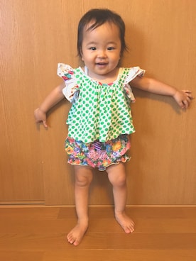 「fafa（フェフェ）のアイテム（パンツ）」を使った、虹ママさん（キッズ・70cm）の夏コーディネート