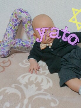 「アイテム（ロンパース、ブラック系）」を使った、Ａaaya10さん（キッズ・80cm）の春コーディネート