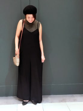 「ニットベスト」｜「アイテム（つなぎ/オールインワン）」を使った、EMIOHIさん（レディース・153cm）の秋コーディネート
