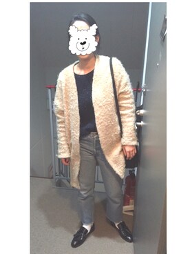「TOPSHOP（トップショップ）のアイテム（ニット/セーター、ブルー系）」を使った、m.uさん（レディース）の春コーディネート