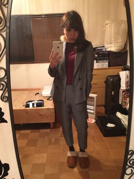 「URBAN RESEARCH（アーバンリサーチ）のアイテム（その他アウター、グレー系）」を使った、渡辺麻衣さん（レディース・154cm）の冬コーディネート