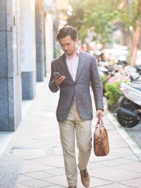 Loki Hongさんのコーディネート