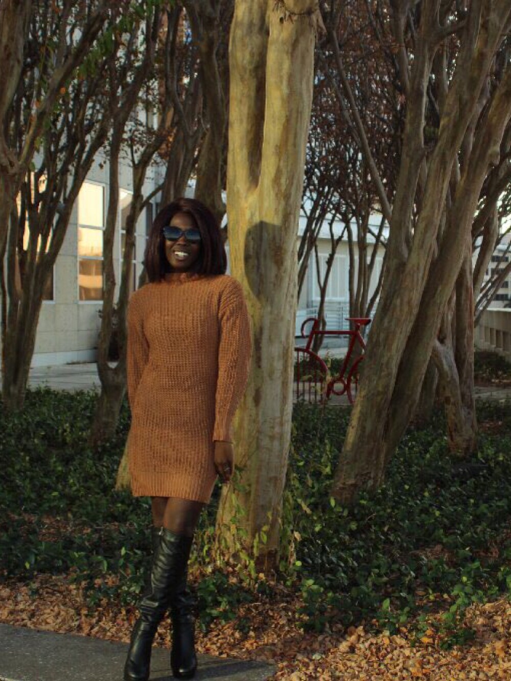 「knitwear、sweaterdress、ootd、outfit、boots」｜「clothlinkのアイテム（ドレス、オレンジ系）」を使った、mssdytさん（レディース・157cm）の冬コーディネートの1枚目の写真