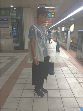 「zakka w（zakka w）のアイテム（パンツ）」を使った、AnAnさん（メンズ・184cm）の夏コーディネート