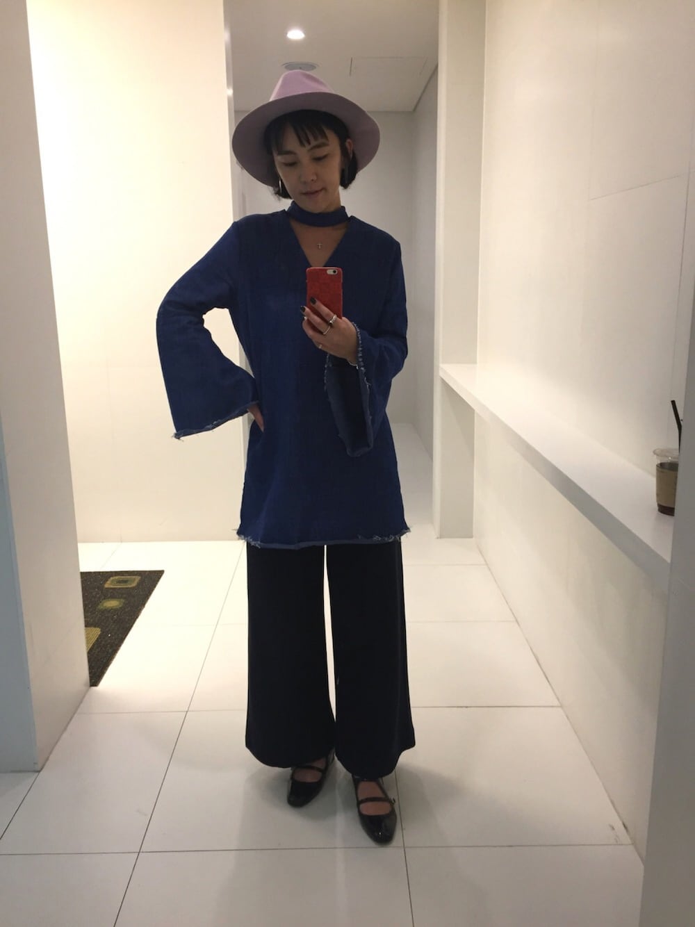 「ootd、denim、onepiece、knit、violet、fedora、korea、korea style」｜「UNIQLOのアイテム（その他パンツ、その他）」を使った、socさん（レディース・167cm）の秋コーディネートの1枚目の写真