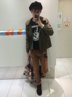 「JOHN LAWRENCE SULLIVAN（ジョンローレンスサリバン）のアイテム（ミリタリージャケット）」を使った、やんねさん（メンズ・180cm）の秋コーディネート