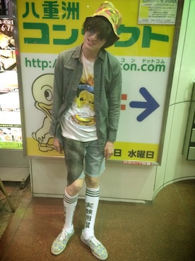 「HIRO（ヒロ）のアイテム（トップス）」を使った、やんねさん（メンズ・180cm）の夏コーディネート