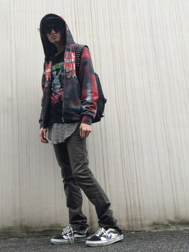 「DRKSHDW by RICK OWENS（ダークシャドウ バイ リックオウエンス）のアイテム（デニムパンツ）」を使った、やんねさん（メンズ・180cm）の春コーディネート