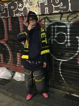 「スナップ」｜「アイテム（その他）」を使った、やんねさん（メンズ・180cm）の冬コーディネート