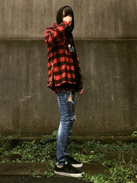「palace」｜「アイテム（パーカー）」を使った、やんねさん（メンズ・180cm）の秋コーディネート