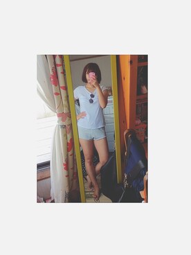 「Bershka（ベルシュカ）のアイテム（Tシャツ/カットソー、ホワイト系）」を使った、tamu＊さん（レディース・160cm）の秋コーディネート