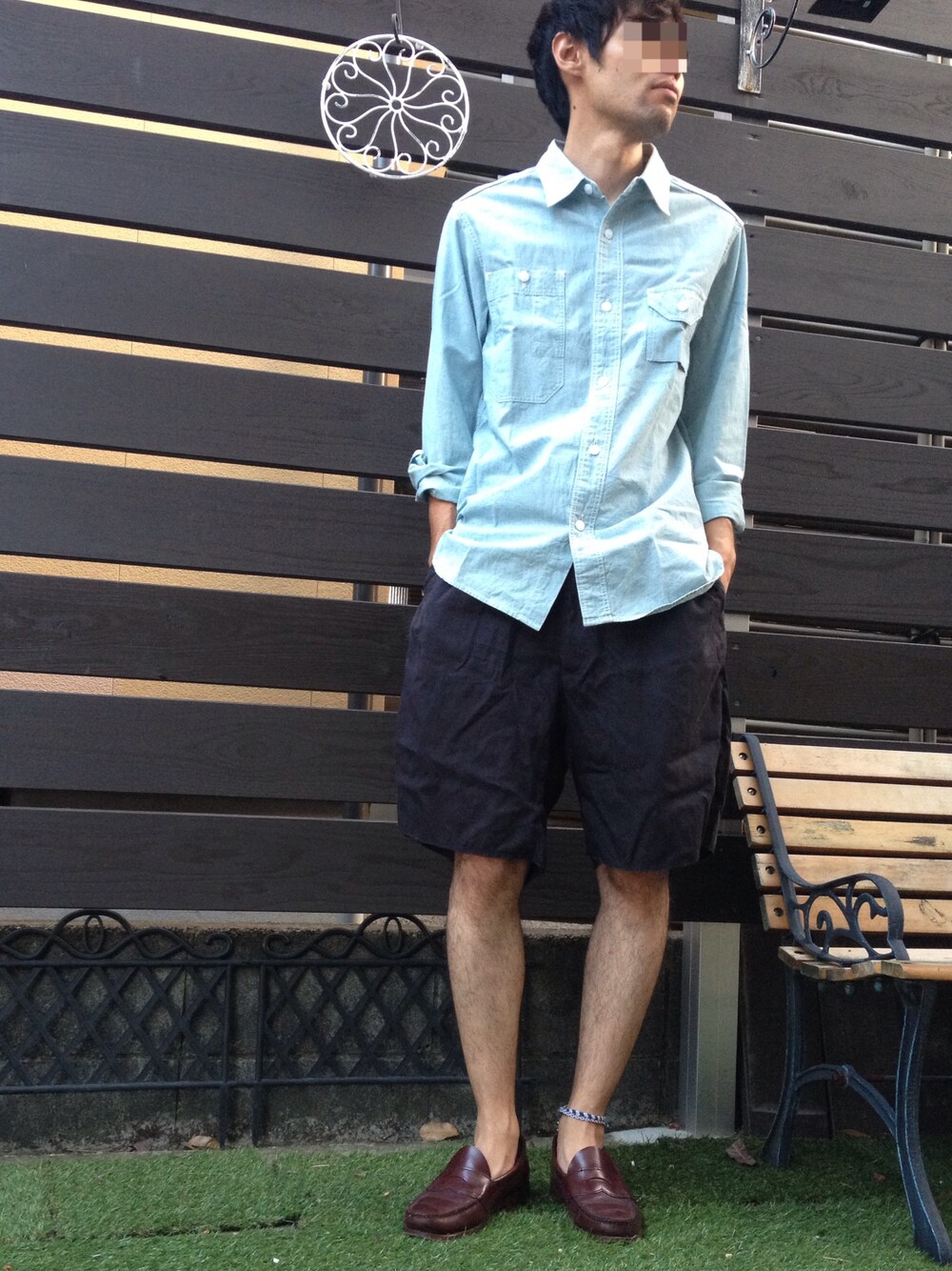 「SUNNY SPORTS、ローファー、シャンブレーシャツ、bukht、短パン、G.H.BASS、wakami」｜「bukhtのアイテム（その他パンツ、ブルー系）」を使った、Komaさん（メンズ・168cm）の夏コーディネートの1枚目の写真