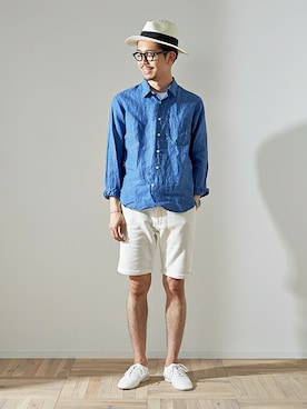 「ブルー x ホワイト」｜「アイテム（その他シューズ）」を使った、エグチさん（メンズ・175cm）の春コーディネート