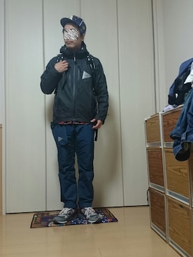 「and wander（アンドワンダー）のアイテム（マウンテンパーカー）」を使った、ハシタケさん（メンズ・171cm）の冬コーディネート